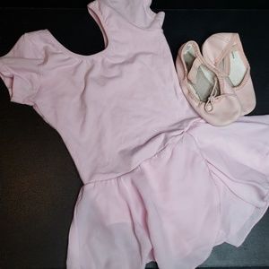 Girls dance shoes and leotard